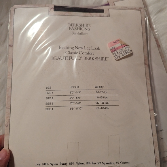 Set of 2 vintage pantyhose - Picture 5 of 7